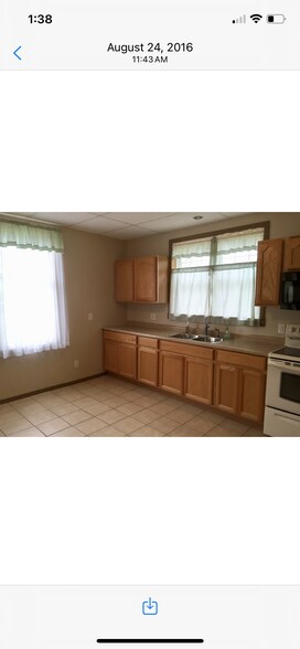 Kitchen - 1309 1st Ave S