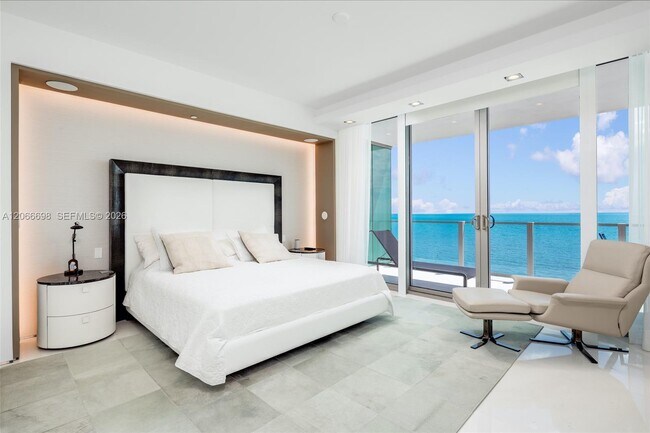 Building Photo - 360 Ocean Dr
