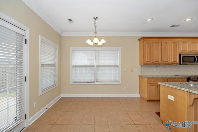 Building Photo - 29863 Thunderpaw Dr