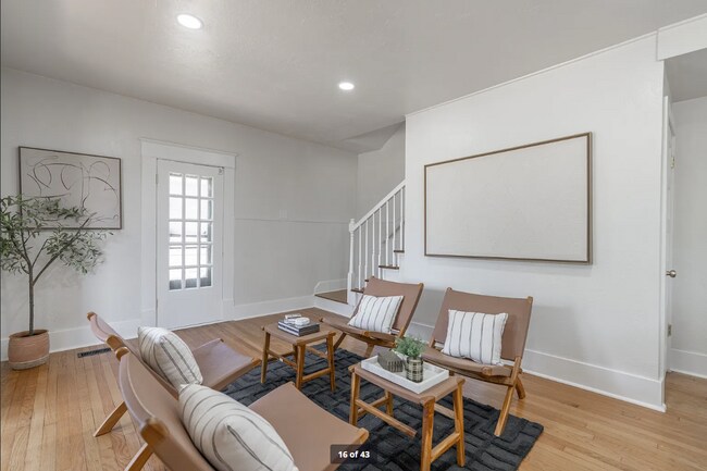 Building Photo - 4 Bed 3 Bath Home in Uptown OKC