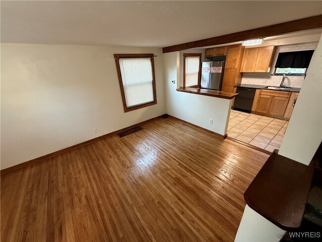 Building Photo - 161 Pullman Ave