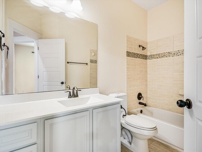 Building Photo - 1036 Sugaree Ave