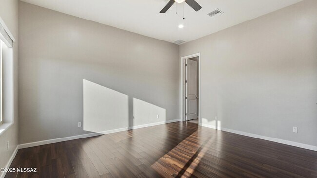 Building Photo - 1251 Avenida Gandara
