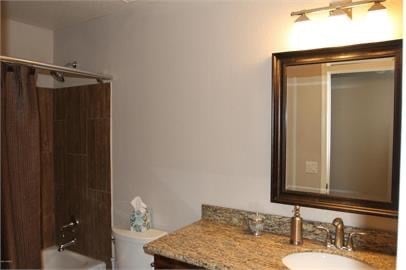 Building Photo - 26422 N 43rd Pl