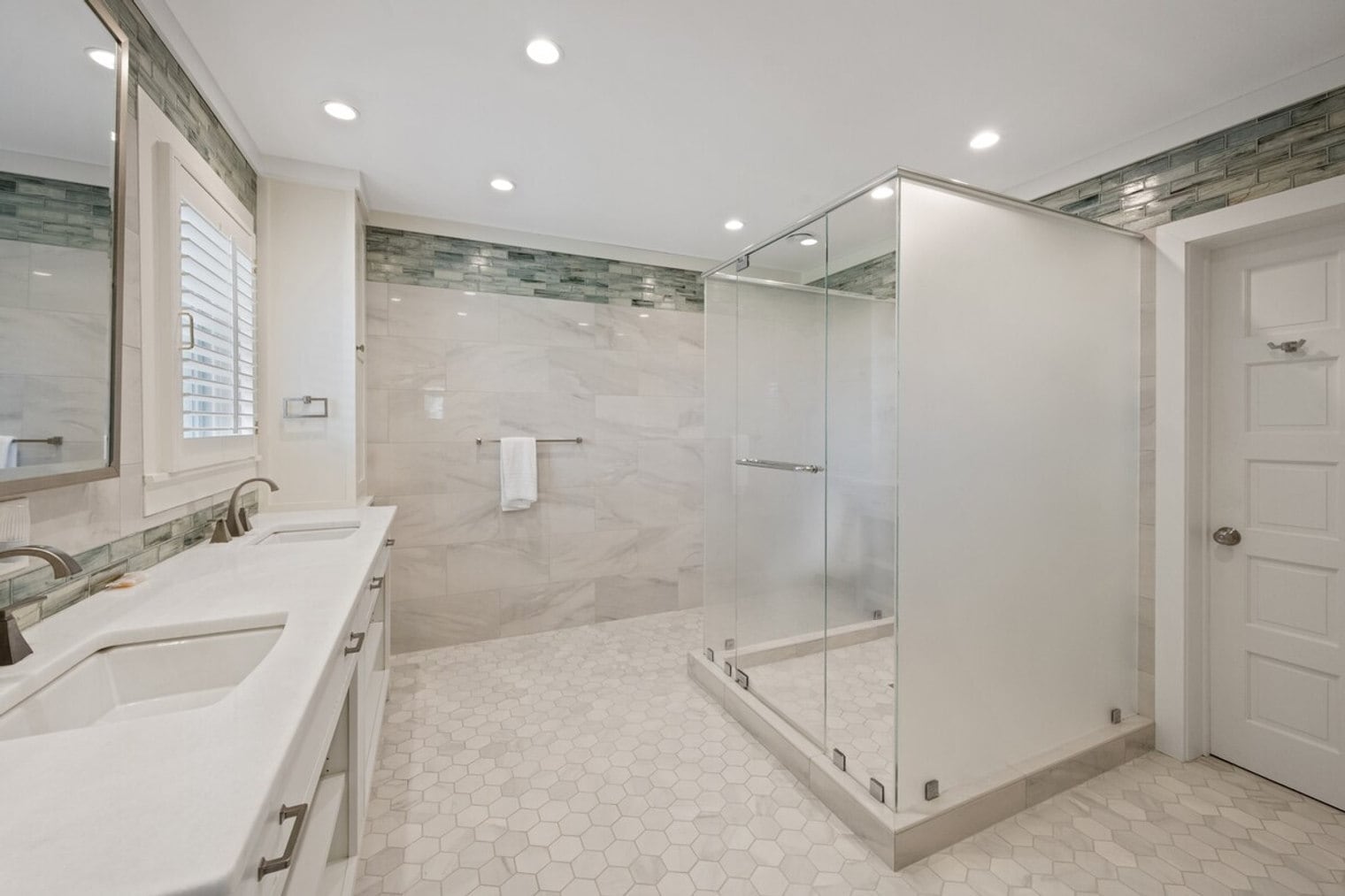 Building Photo - 509 Debordieu Blvd