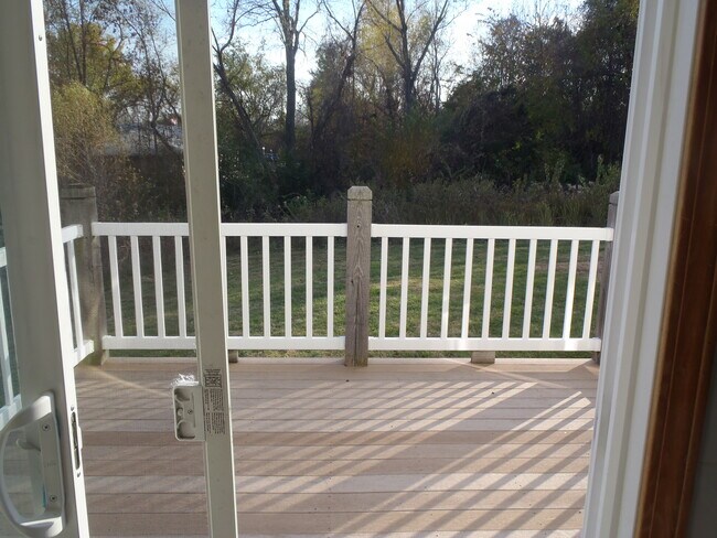 Building Photo - 4006 Beacon Hill Ct