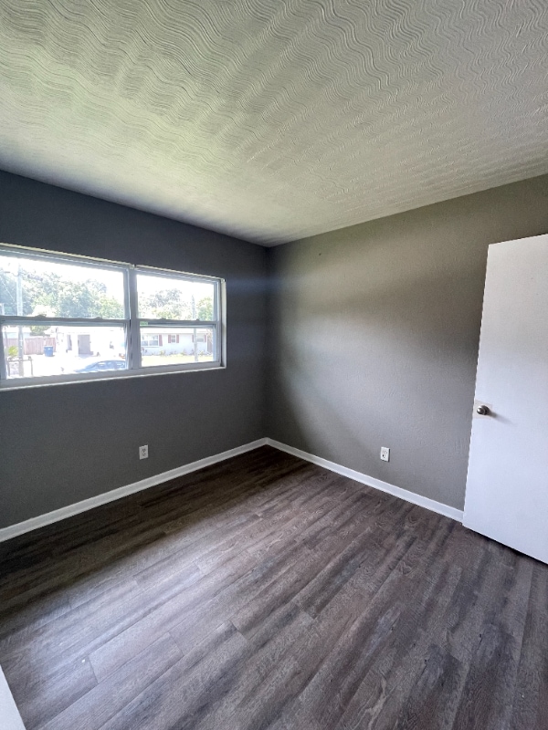 Building Photo - 127 W Palmetto Ave