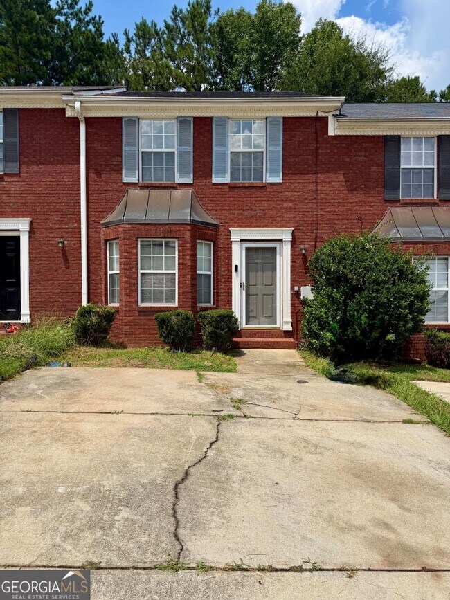 Building Photo - 5696 Windfall Ln