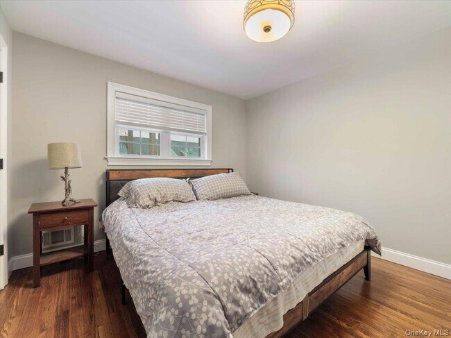 Building Photo - 5 Indian Dr