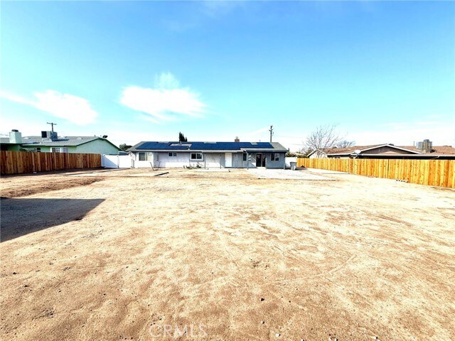 Building Photo - 7795 Oakwood Ave