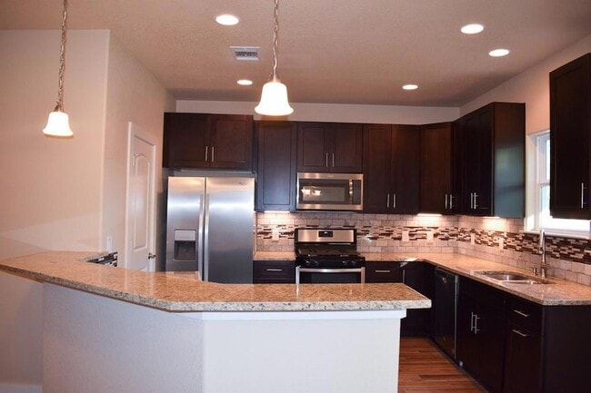 Building Photo - 3303 Elija St