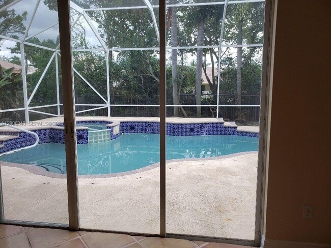 Building Photo - 6352 Squirewood Way