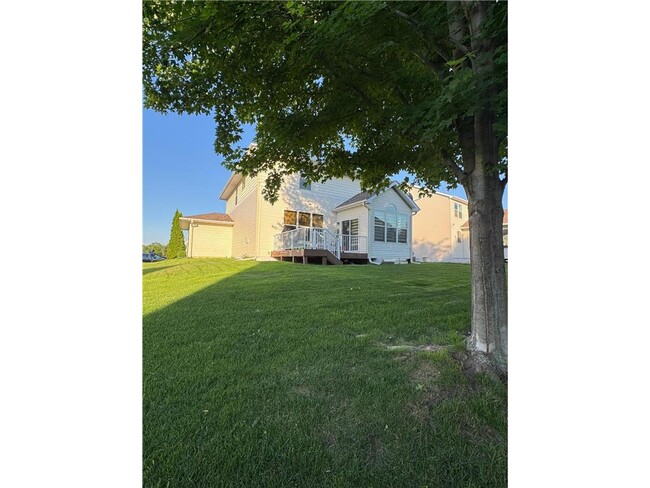 Building Photo - 1849 Penstemon Ln