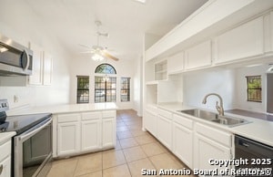 Building Photo - 7402 Corian Park Dr