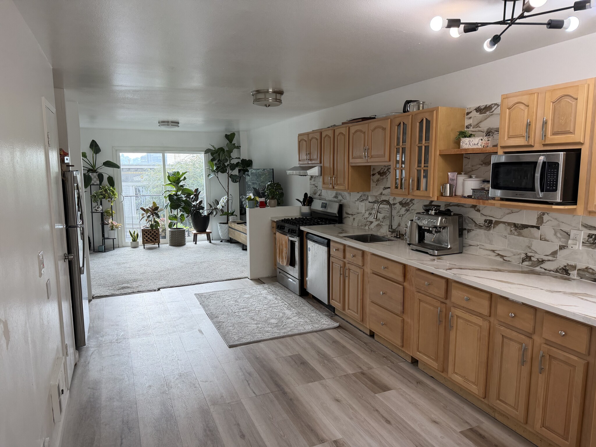 Building Photo - 1040 Fell St