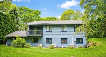 Building Photo - 13 Valley Dr