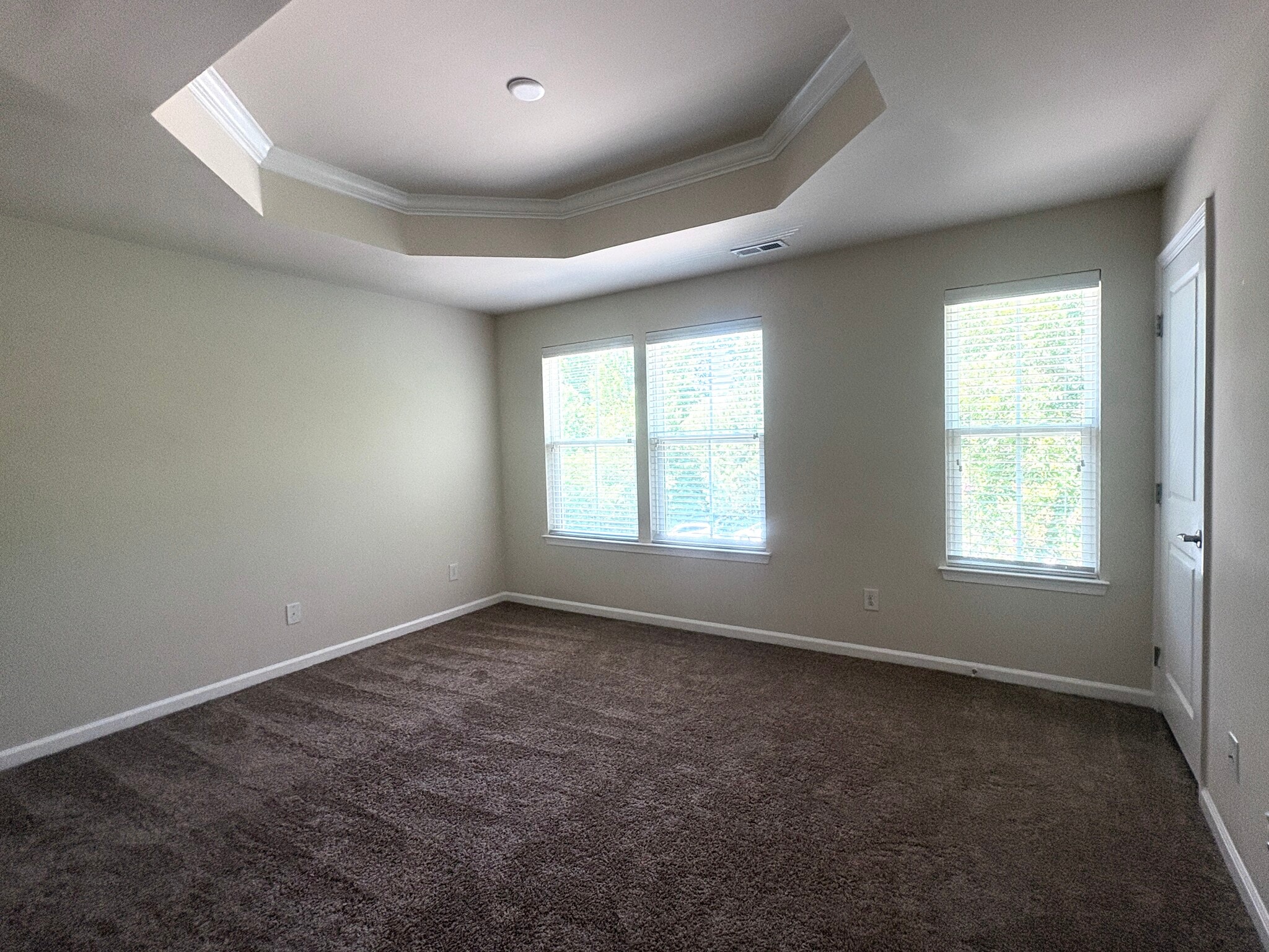Building Photo - 111 Grande Sky Ct