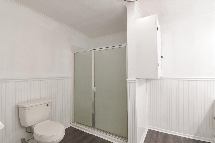 Building Photo - 301 S 3rd St