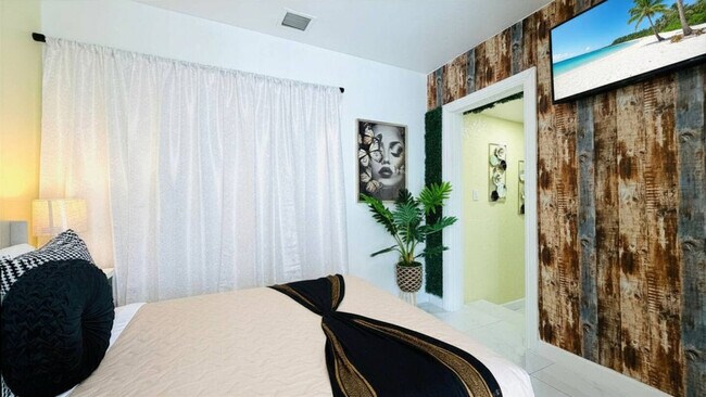 Building Photo - 3041 NW 152nd Terrace