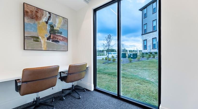 Building Photo - 2425 Central Expy