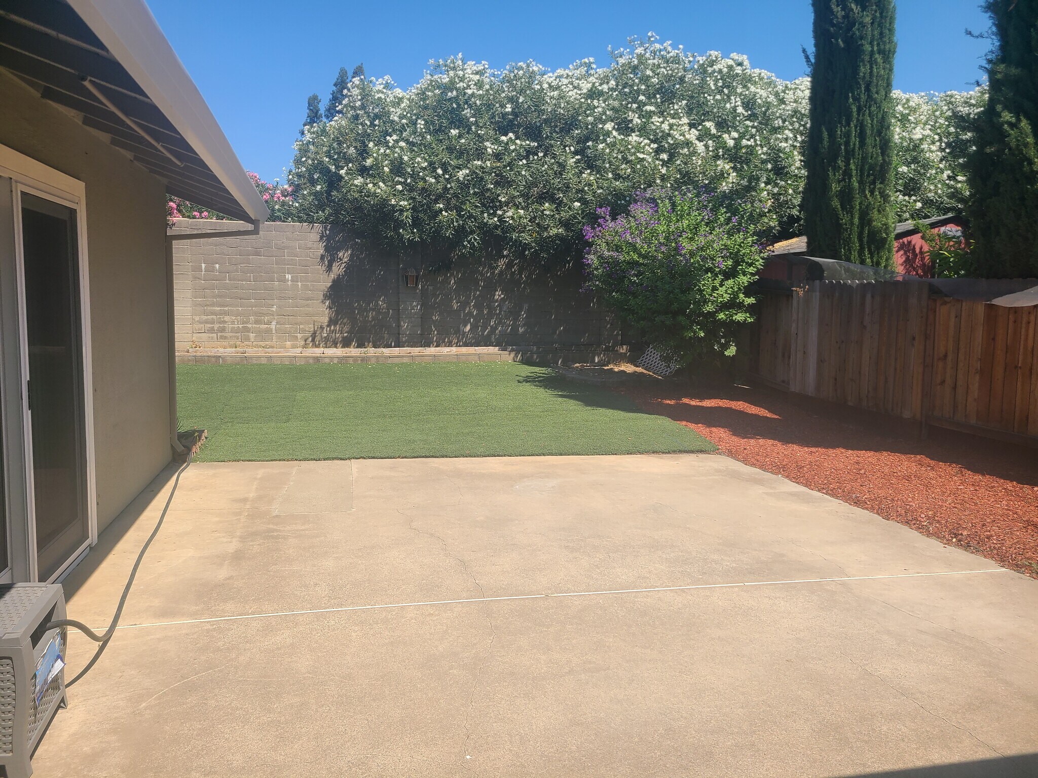 Building Photo - 9236 Premier Way