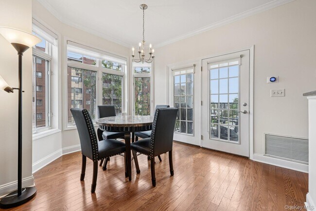 Building Photo - 410 Westchester Ave