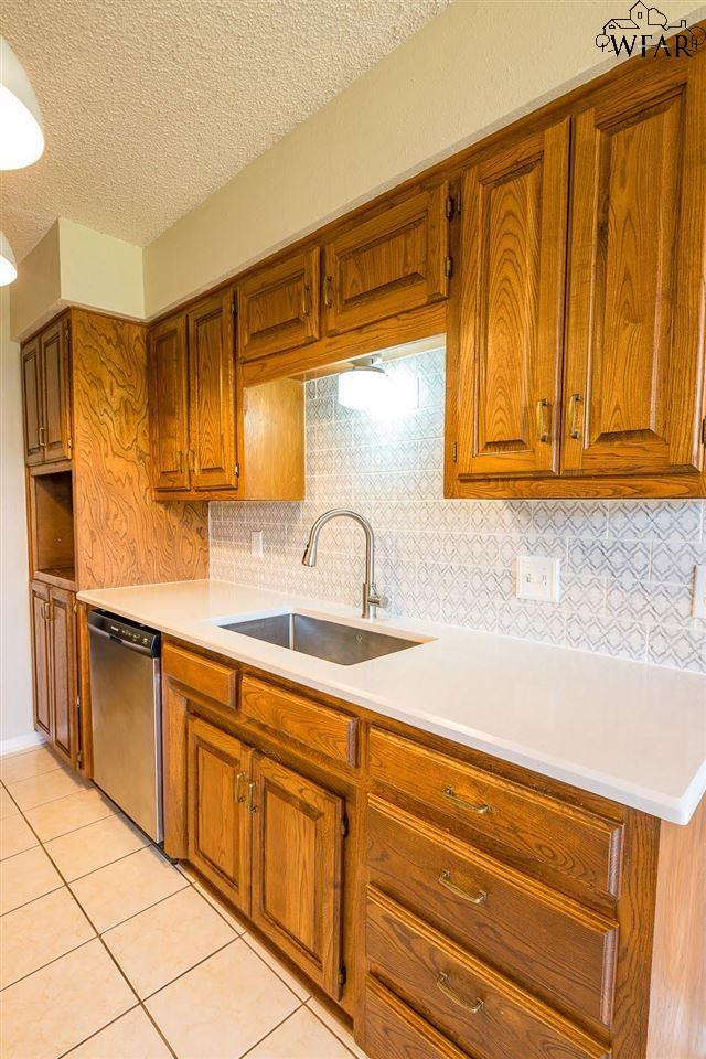 Building Photo - 4319 Crestview