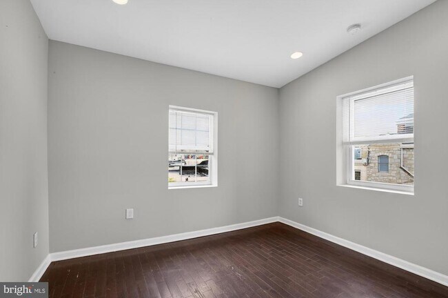 Building Photo - 1626 N 25th St