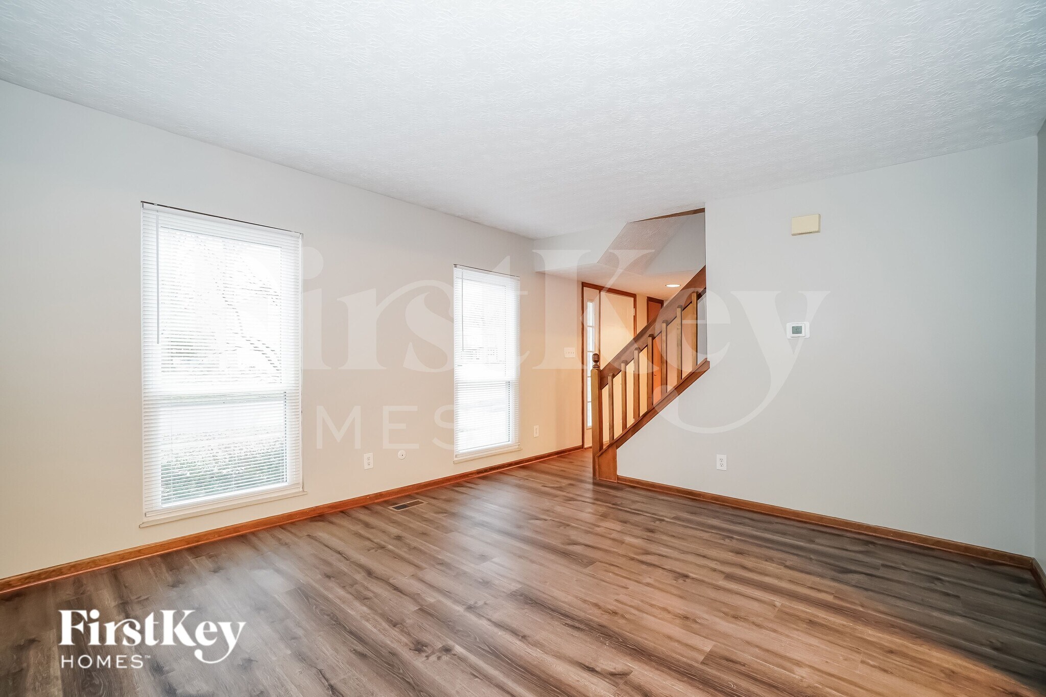 Building Photo - 819 Lindenhaven Ct