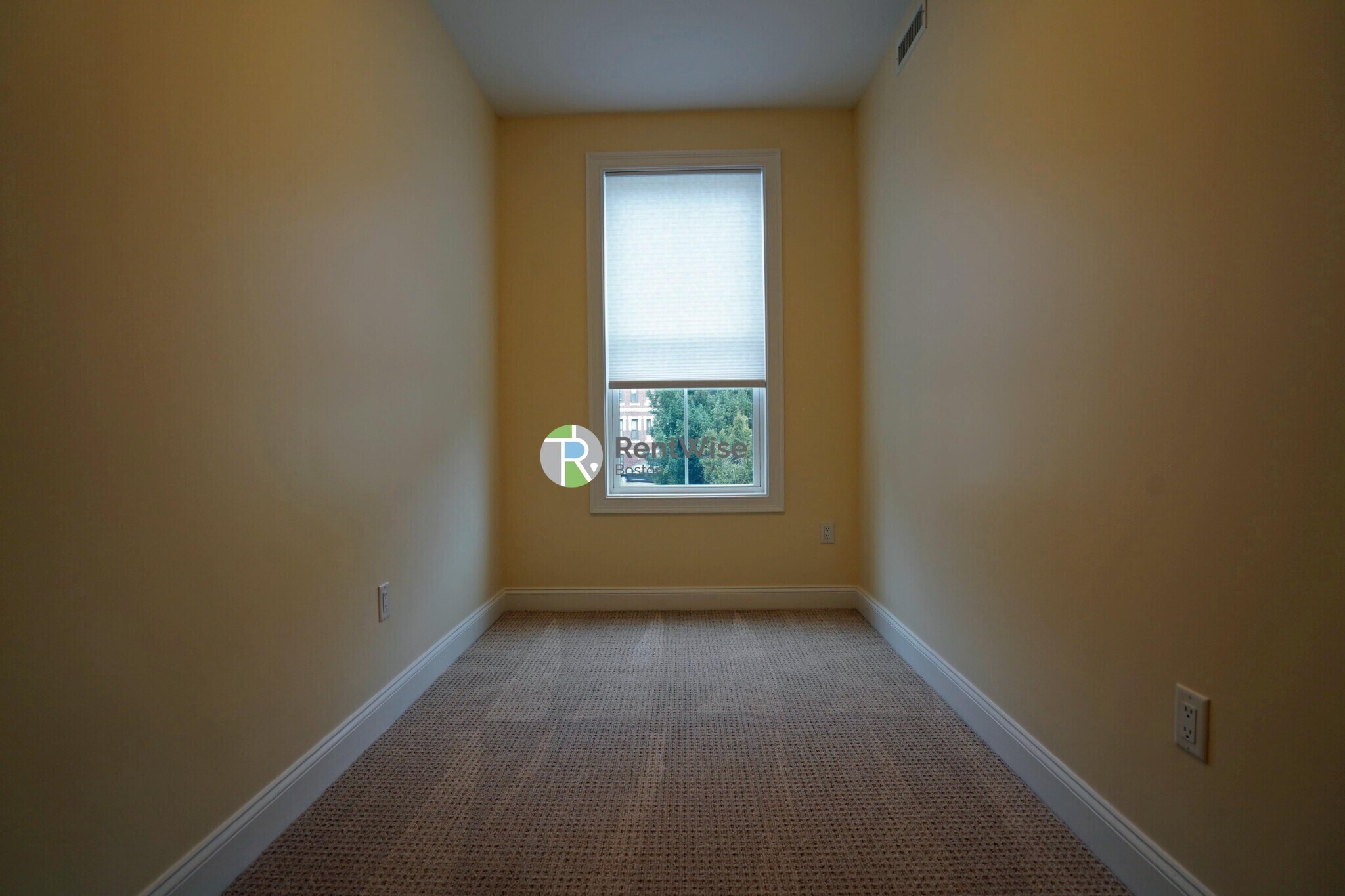 Building Photo - 315 Broadway