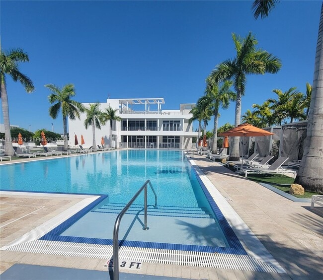 Building Photo - 6412 NW 105th Pl