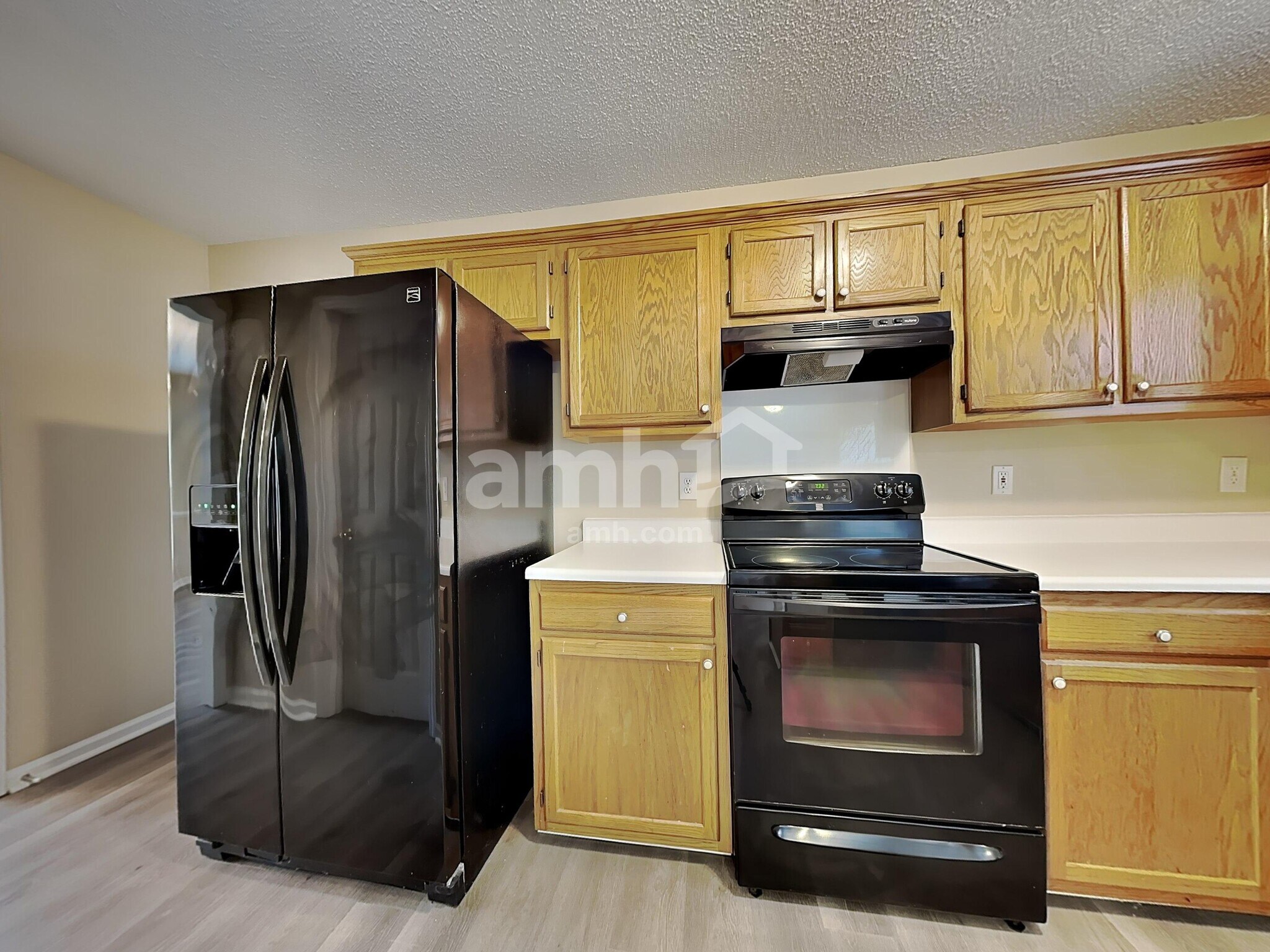 Building Photo - 524 Wyndham Dr