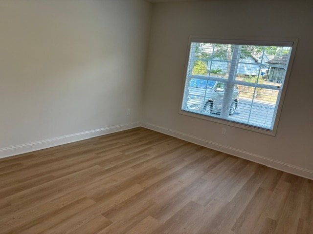 Building Photo - 423 Sanders St