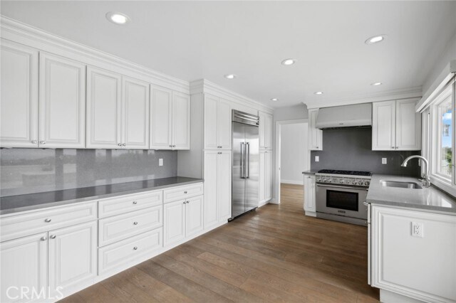 Building Photo - 1215 Seacrest Dr