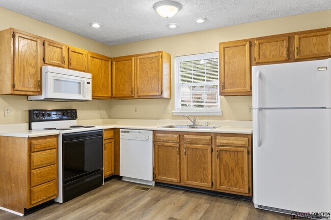 Building Photo - 531 Bell Pl Dr