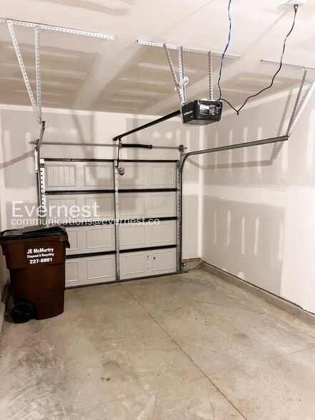 Building Photo - 4522 Skywood Ln