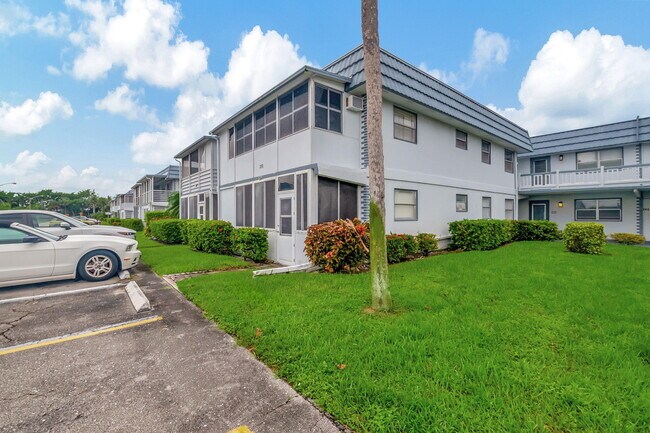 Building Photo - 288 Tuscany Ln