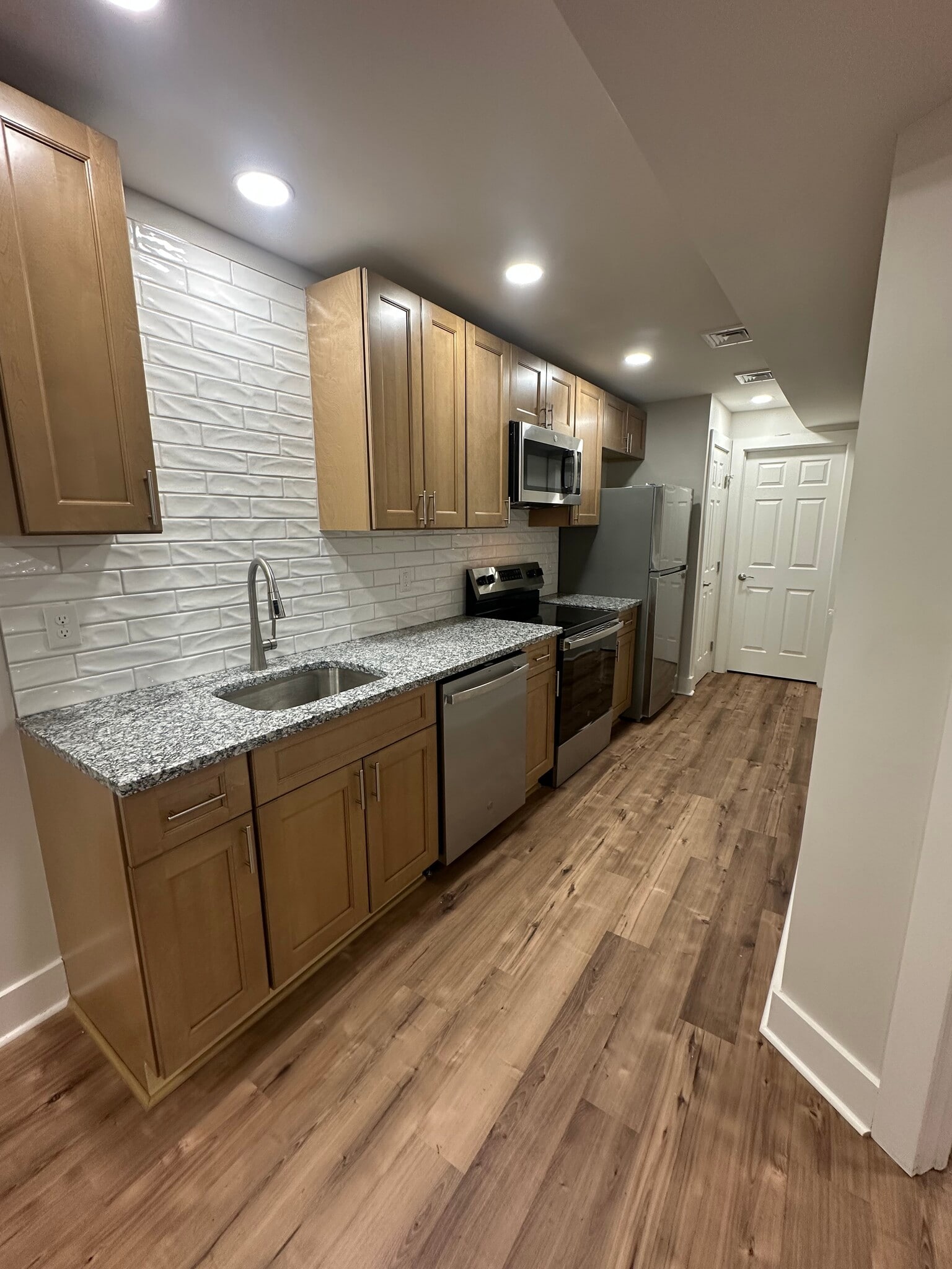 Building Photo - 8 Philadelphia Ave