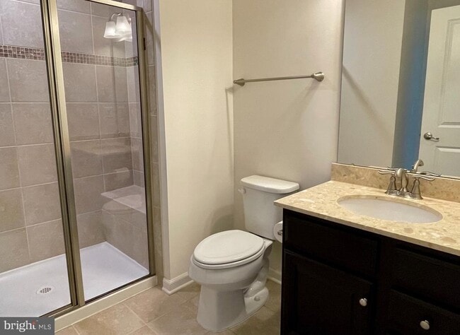 Building Photo - 43373 Southland St