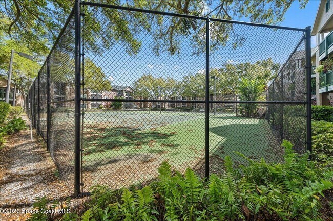 Building Photo - 7667 N Wickham Rd
