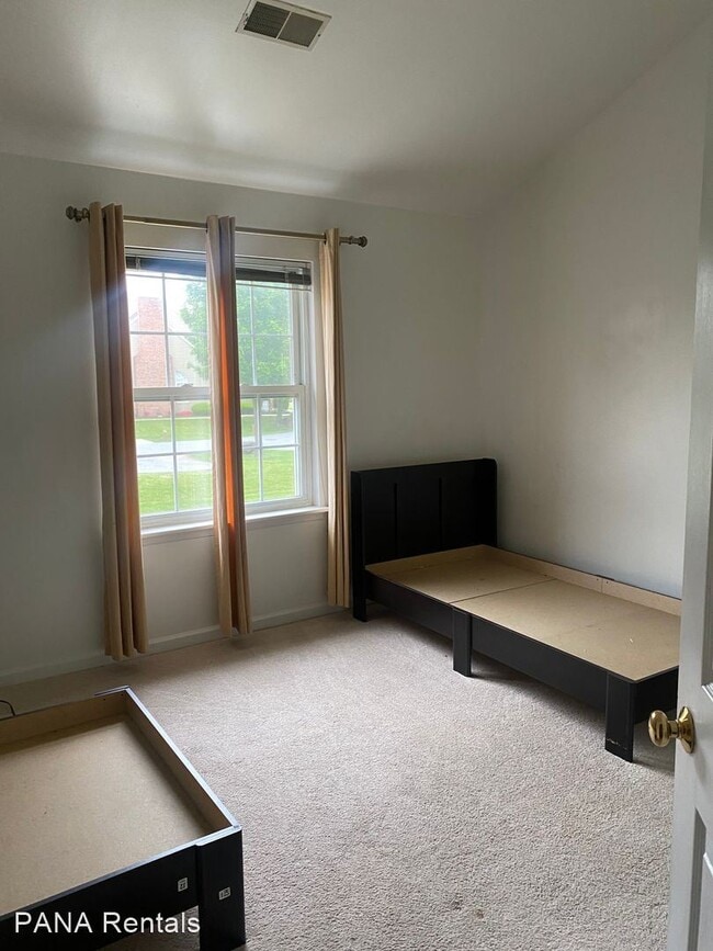 Building Photo - 2 br, 2 bath House - 135 Primrose Lane