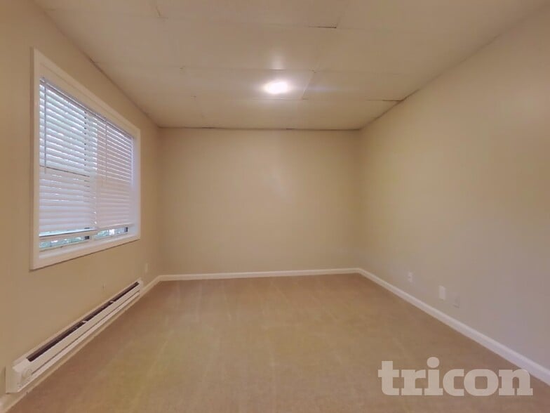 Building Photo - 3712 Bayside Cove