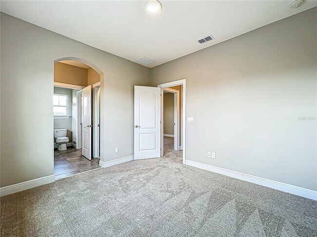 Building Photo - 9421 Dugard Ct
