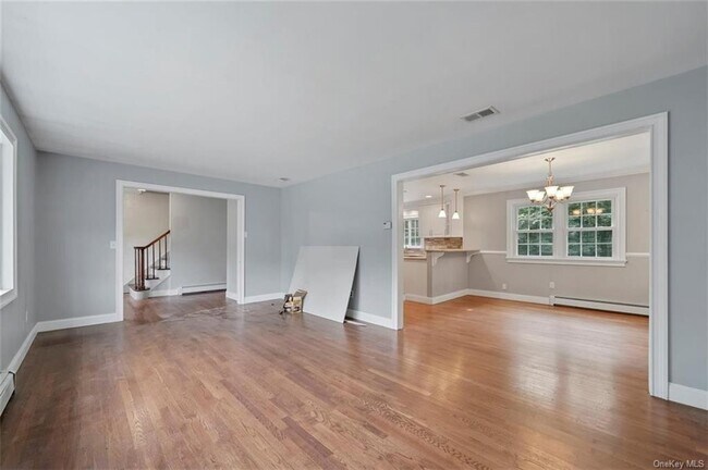 Building Photo - 138 Barnes Rd