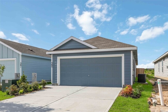 Building Photo - 385 Lucia Way