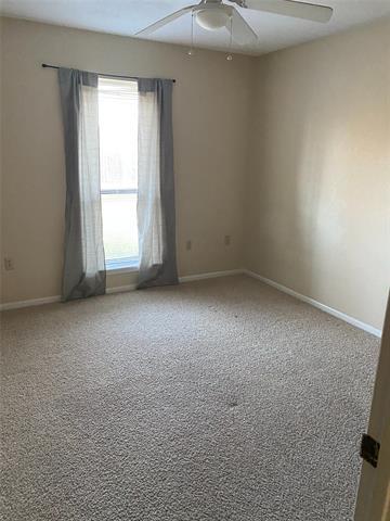 Building Photo - 6209 Live Oak Trail