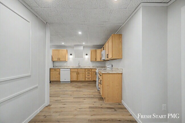 Building Photo - Newly Renovated 3-Bed, 2-Bath Loft in Downtown Portland