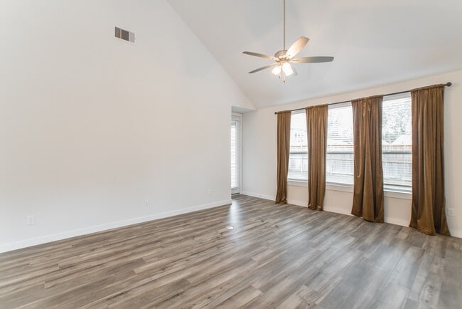 Building Photo - 7397 Mount Greylock Lp