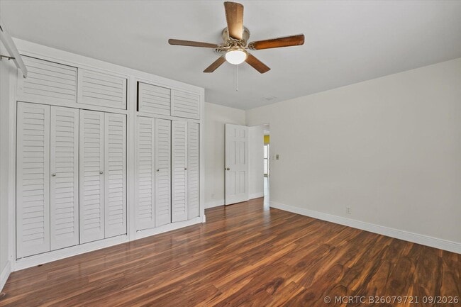 Building Photo - 167 Beacon Ln
