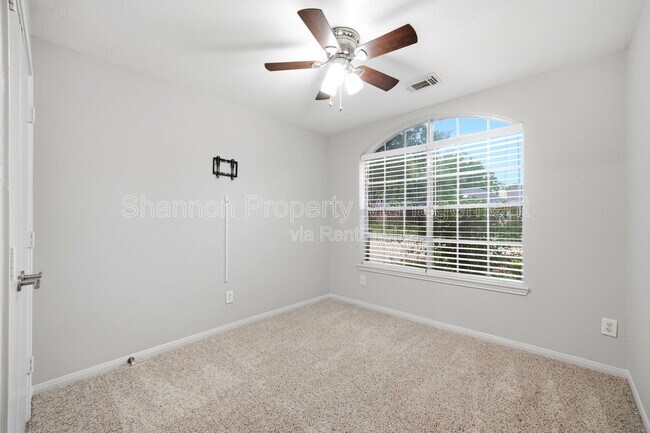 Building Photo - 3814 Apple Hollow Ln